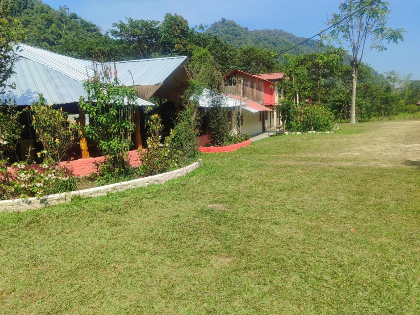 Mindo Garceta Sol Hotel Exterior photo